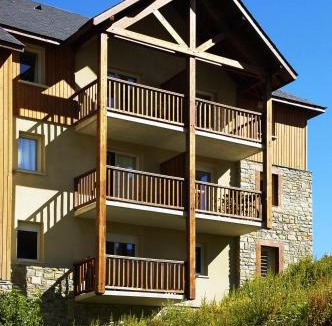 Peyragudes Apartment | Résidence Goélia Le Hameau de Balestas