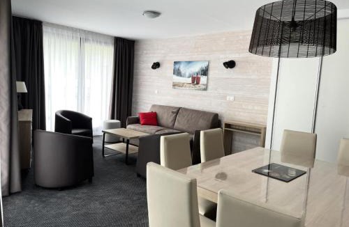 Eaux-Bonnes Apartment | Résidence Le Portillo - Piscine - 4 Pièces pour 8 Personnes MAE-6083