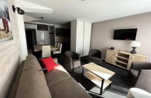 Eaux-Bonnes Apartment | Résidence Le Portillo - Piscine - 3 Pièces pour 8 Personnes MAE-6153