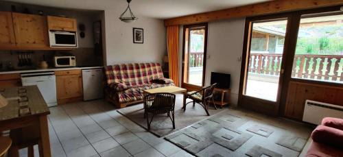 Les Claux Apartment | Résidence Mouflons - Super appartement 6 couchages proche pistes MAE-9771
