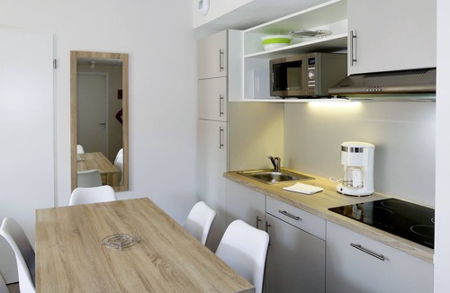 Cavalaire-sur-Mer Apartment | Résidence Odalys Collection Les Canisson by Interhome