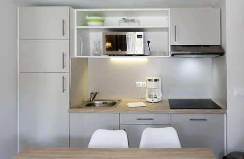 Cavalaire-sur-Mer Apartment | Résidence Odalys Collection Les Canisson by Interhome