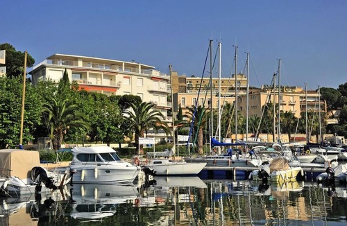 Bandol Apartment | Résidence Pierre & Vacances Bandol Port - Studio for 6 people - Balcony Standard Eco
