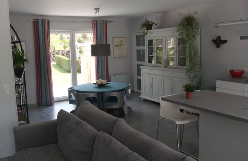 Castellane Villa | Recent new build villa with private heated swimming pool