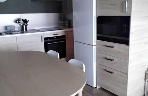 Reims Apartment | Reims: Beautiful apartment with 4 bedrooms and 4 bathrooms