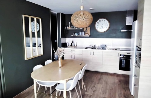 Reims Apartment | Reims: Beautiful apartment with 4 bedrooms and 4 bathrooms