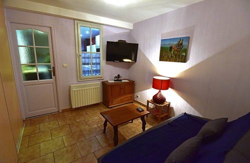 Marville House | Relais Ermesinde: Self-catering cottage in the countryside