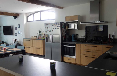 Theze House | Renovated Béarnaise barn. In the countryside, 20 min from Pau. Ideal for families