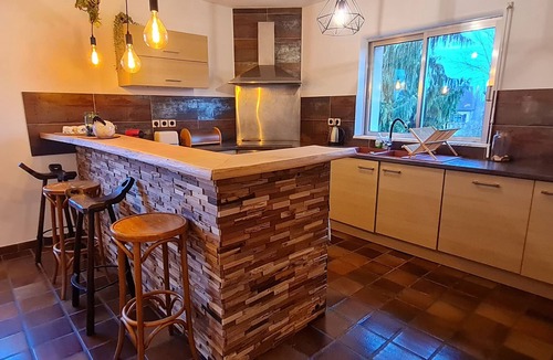 Ville-sur-Yron Cottage | Renovated eco-village cottage, air-conditioned, pet-friendly