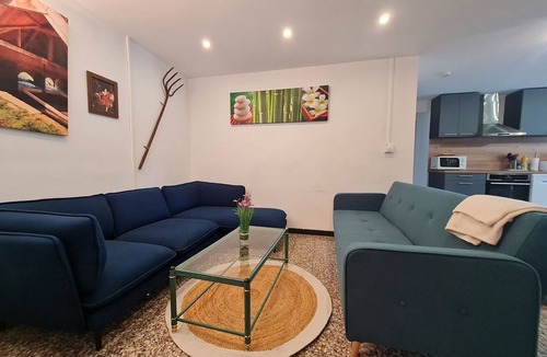 Mont-l'Etroit Cottage | Renovated family home with wifi, near historical sites