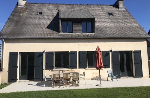 Ploubalay House | Renovated house in the center of Ploubalay, 5 minutes from the beaches