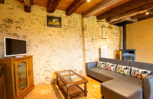 Journiac Cottage | Renovated house near Le Bugue, large garden, 3 bedrooms