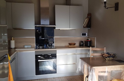 Porte-Puymorens House | Renovated mountain house in wood and stone in a small Pyrenean village