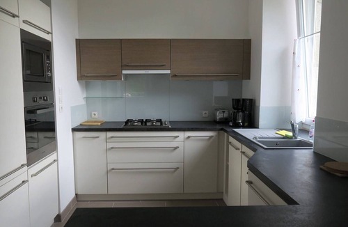 Cite House | Renovated Stone House, Garden, WIFI, 400m from Sea, Saint-Quay-Perros