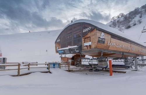 Pla d'Adet Apartment | Renovated studio for 4 in Saint Lary Pla d'Adet with WIFI