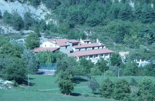 Val-de-Chalvagne Condo | Rental in residence (former sheepfold) with swimming pool and tennis