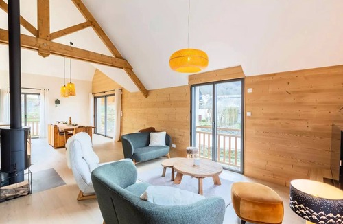 Peyragudes Villa | Residence Armen1-loudenvielle Armenteule - House for 8 near Loudenvielle Wifi and Garage