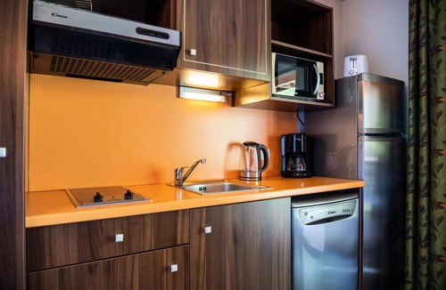 Jausiers Apartment | Residence Chateau Des Magnans Bat A - Studio for 4 People