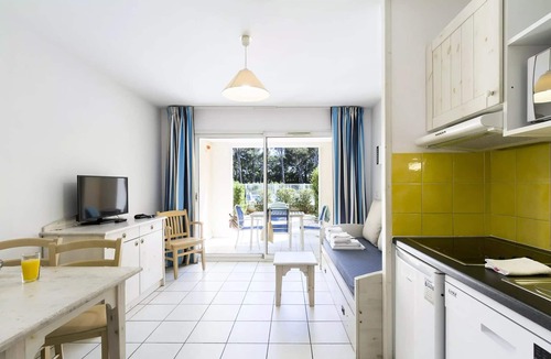 Six-Fours-les-Plages Apartment | Residence Garden & City Six-Fours-Les-Plages * - 2 rooms 4 people