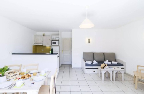 Six-Fours-les-Plages Apartment | Residence Garden & City Six-Fours-Les-Plages * - 2 room cabin 6/7 people