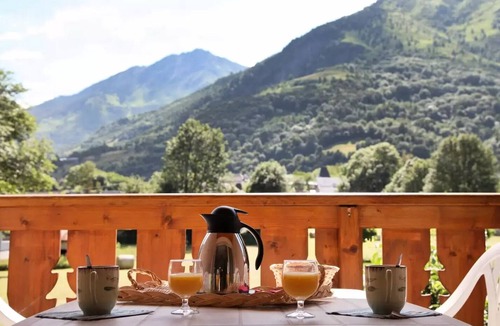 Luz-Saint-Sauveur Apartment | Residence Le Domaine du Val de Roland * - 2 Room Cabin 5 People