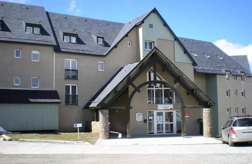 Loudervielle Apartment | Residence Les Adrets de Peyragudes * - 3 Room Apartment for 8 People