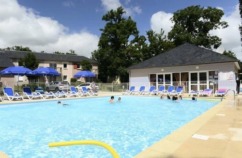 Rignac Apartment | Residence Odalys Le Hameau du Lac *** - 2 Room cabin 6 People
