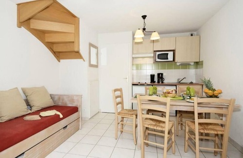 Rignac Apartment | Residence Odalys Le Hameau du Lac *** - 2 Room cabin 6 People