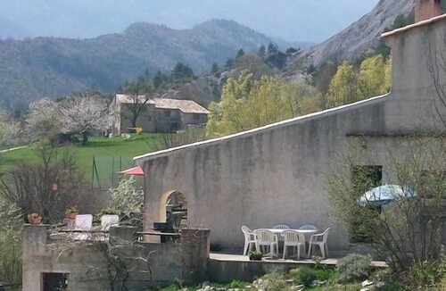 Val-de-Chalvagne Condo | Residence Rental (old barn) with pool and tennis