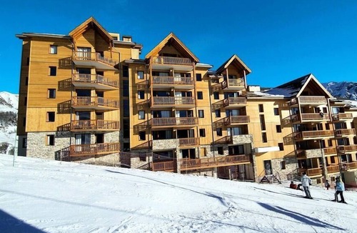 Orcieres-Merlette Apartment | Residence Rochebrune Vallon**** - Labellemontagne - Studio 4 People