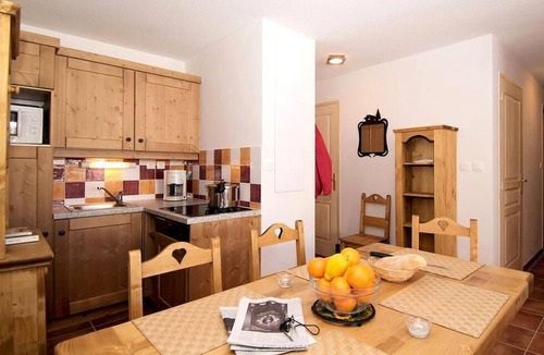 Orcieres-Merlette Apartment | Residence Rochebrune Vallon**** - Labellemontagne - 2 Rooms 6 People