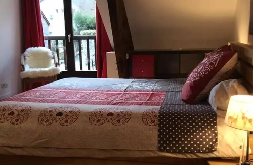 Guchen Villa | Residence Terraced House - House 10 people village of GUCHEN