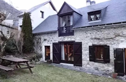 Guchen Villa | Residence Terraced House - House 10 people village of GUCHEN