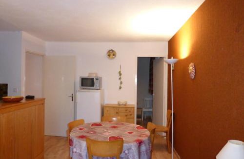 Enchastrayes Apartment | RESIDENCE UBAYE T 17