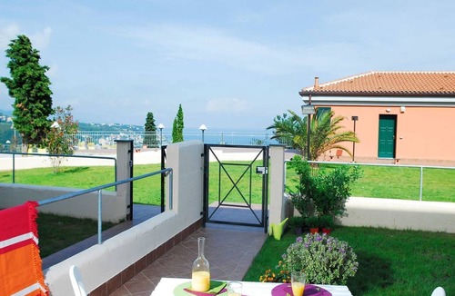 Cogoleto Apartment | Residence Villa Beuca Cogoleto Two-room Apartment 2 Pax Sea View