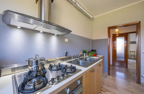 Ispra Apartment | Residenza Il Parco - Family Retreat with Garden and Gym, Ispra, Italy