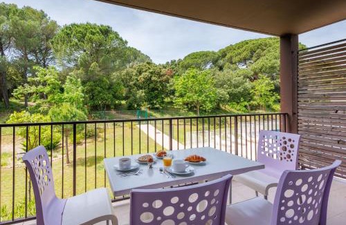 Remoulins Apartment | Residhotel Pont du Gard