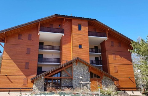 La Joue du Loup Apartment | Resort center, Ground floor, terrace, tv, ski locker, 24m², La Joue du Loup