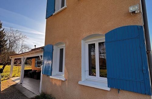 Eynesse House | Riverfront house