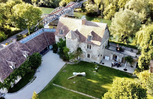 Marnay-sur-Seine House | Riverside monastery: 1 bedroom appt, garden. Champagne region, 100km from Paris