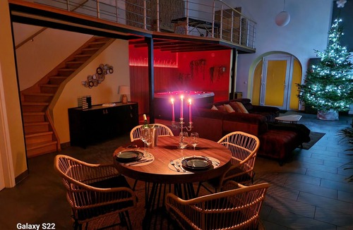Heming Apartment | Romantic and Well-Being Loft with Spa, Sauna, Tantra Armchair.