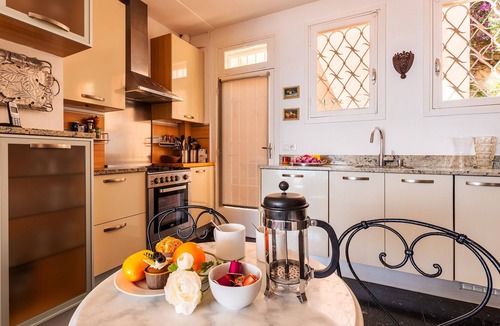 Villefranche-sur-Mer Villa | ROMANTIC VILLA VI4412 By Riviera Holiday Homes