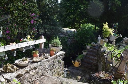 Forges-les-Bains Apartment | Room "Domaine du Cèdre" with Shared Terrace, Balcony, and Wi-Fi
