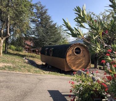 Ville Other | Roulotte avec spa privé