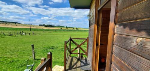Villers-devant-Mouzon Other | Roulotte de la Ferme Les Chenevières
