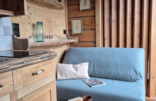 Dommartin-aux-Bois House | Roulotte Grandjardin