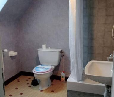 Saint-Jouan-des-Guerets Apartment | Rue du fresne
