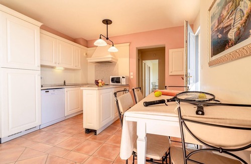 Saumane-de-Vaucluse Condo | Séjour provençal 7p : clim, tennis & piscine