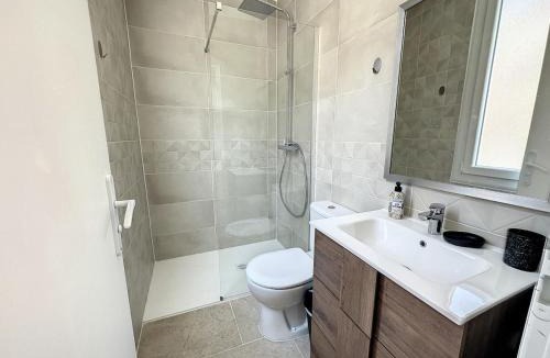 Saint-Gaudens House | Séjour pro sans stress au centre, arrivée autonome, Wifi, parking, vue Pyrénées