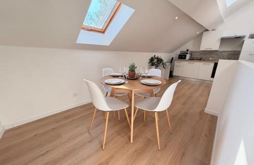 Vrigne-aux-Bois Apartment | S Le Nid de la Vrigne T3 lumineux au centre-ville